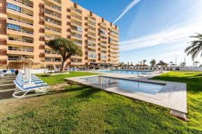 Pyr studio apt partial seaview, Fuengirola